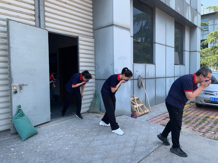 未雨绸缪 以练筑防 ——水文印务开展消防应急演练活动